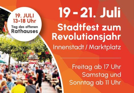 Plakat zum Stadtfest zum Revolutionsjahr vom 19. bis 21. Juli auf dem Marktplatz