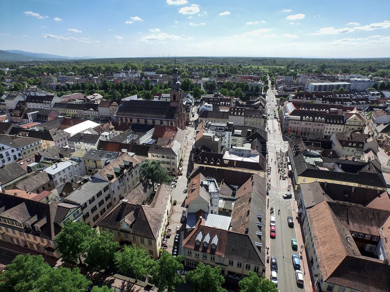 Luftaufnahme Stadt Rastatt. Foto: Joachim Gerstner Luftaufnahme Kernstadt Rastatt