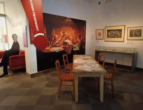 Blick in die Kabinettausstellung „Für die Freiheit! Die Rolle der Wirtshäuser zu Beginn der Badischen Revolution 1848“. 