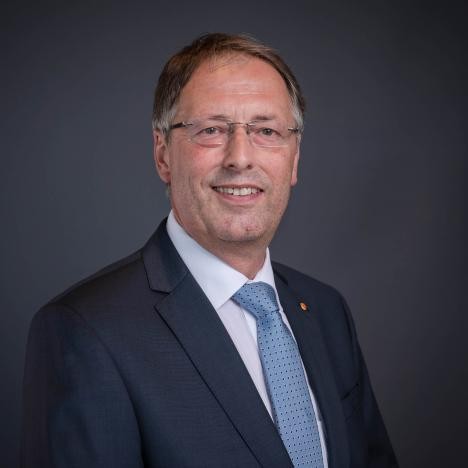 Photo portrait Jürgen Wahl CDU