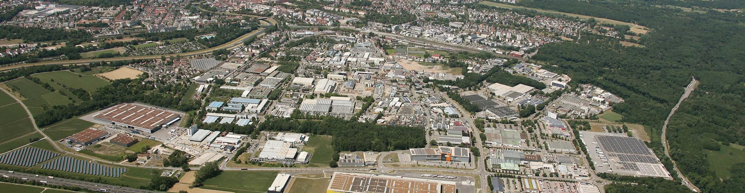 Vue aérienne de la zone industrielle de Rastatt