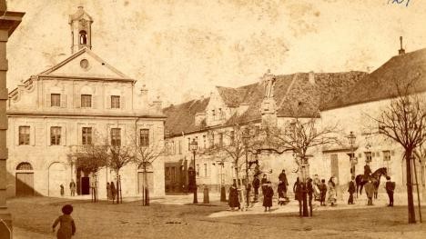 Carte postale photographique de la fin du 19e siècle montrant une vue de l'auberge Blume à Rastatt, un lieu de rencontre pour les démocrates. Crédit photo : Archives de la ville de Rastatt