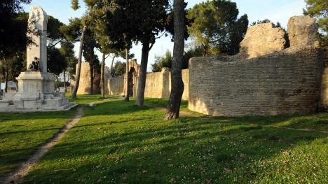 Die Augustee Ruinen in Fano