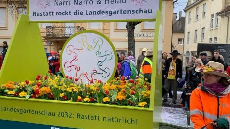 Le char de la Landesgartenschau lors du défilé du carnaval 2020