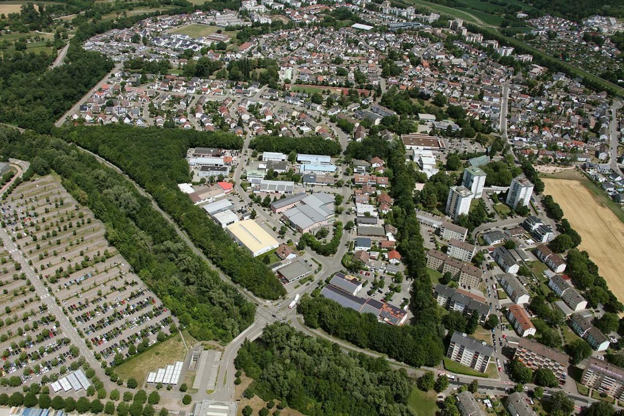 Aerial view of the Oberwald industrial estate