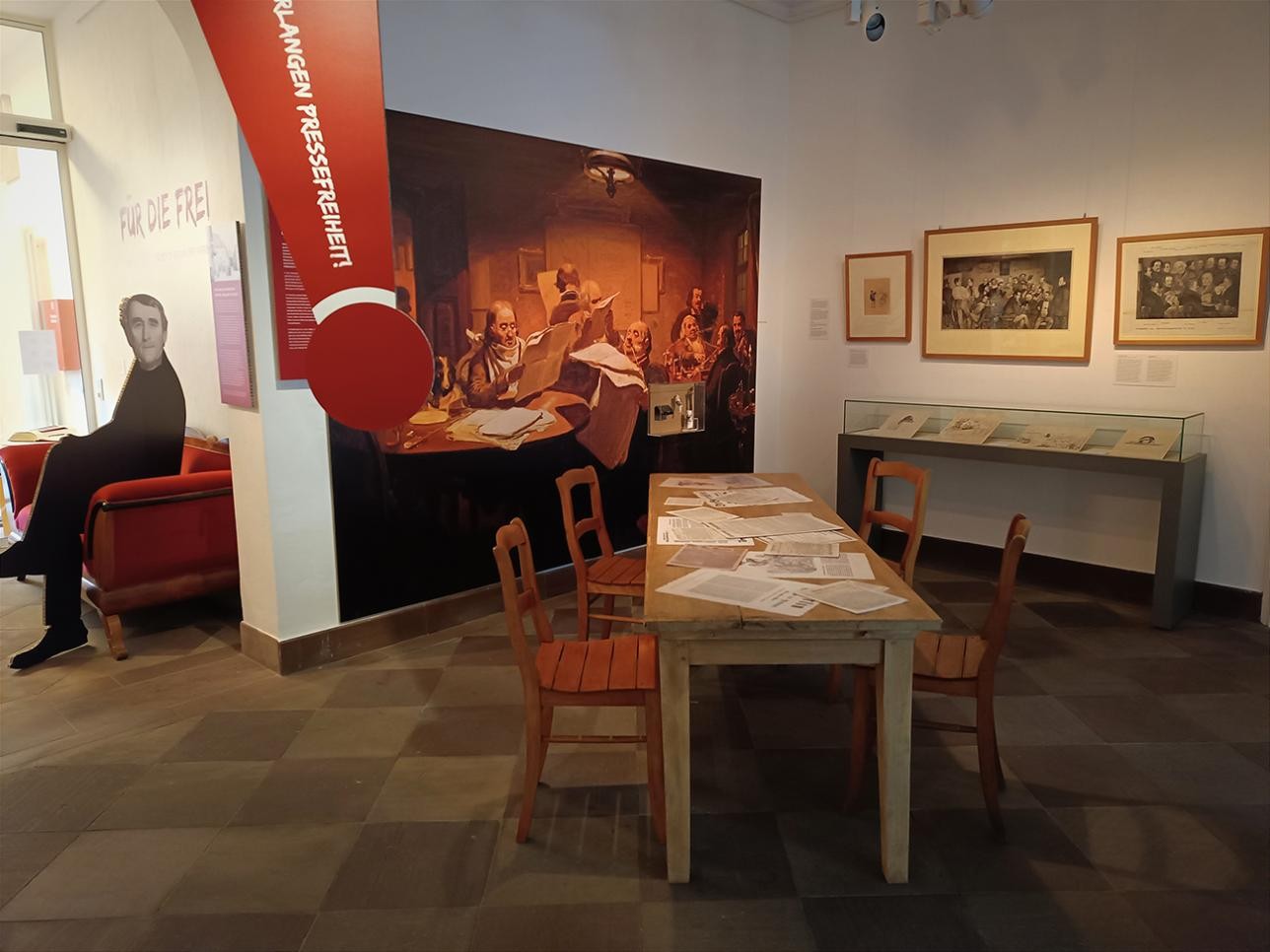  Vue de l'exposition du cabinet du musée municipal : "Pour la liberté ! Le rôle des auberges au début de la révolution badoise de 1848 