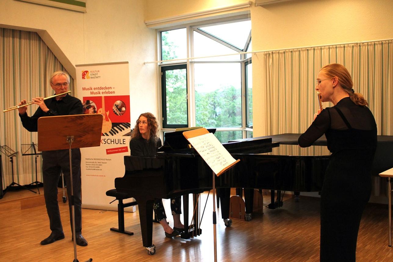 Teachers play music at the Rastatt Music School teachers' concert