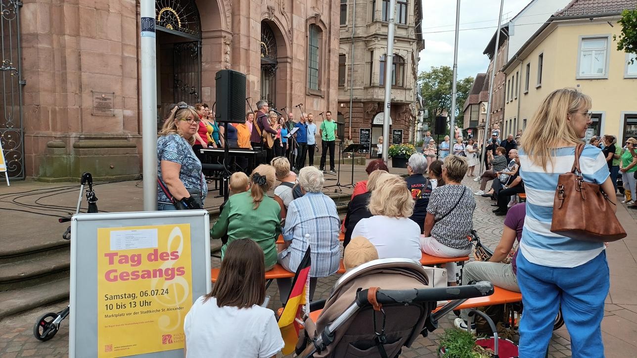 Spectators listen to the children's choir