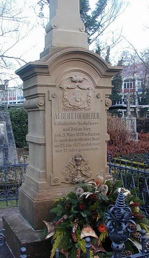 Grabstein von Albert Förderer auf dem Alten Friedhof in Lahr