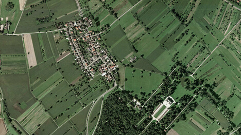Vue aérienne de Rastatt-Förch avec des champs et des maisons